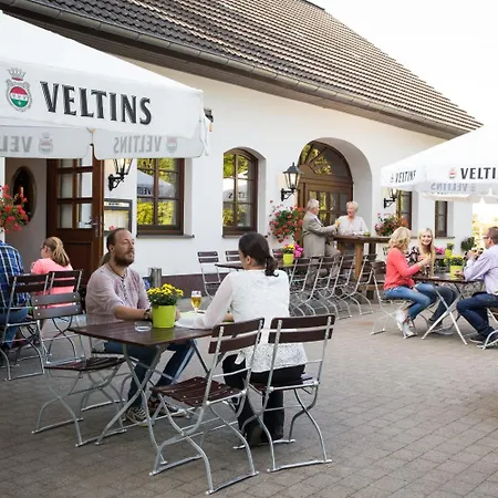 Zur-borke מלון 3*