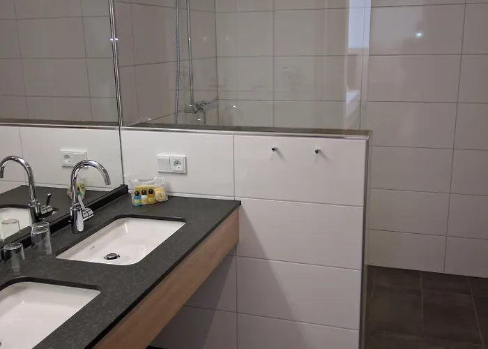 Zur-borke 3* Neuenrade